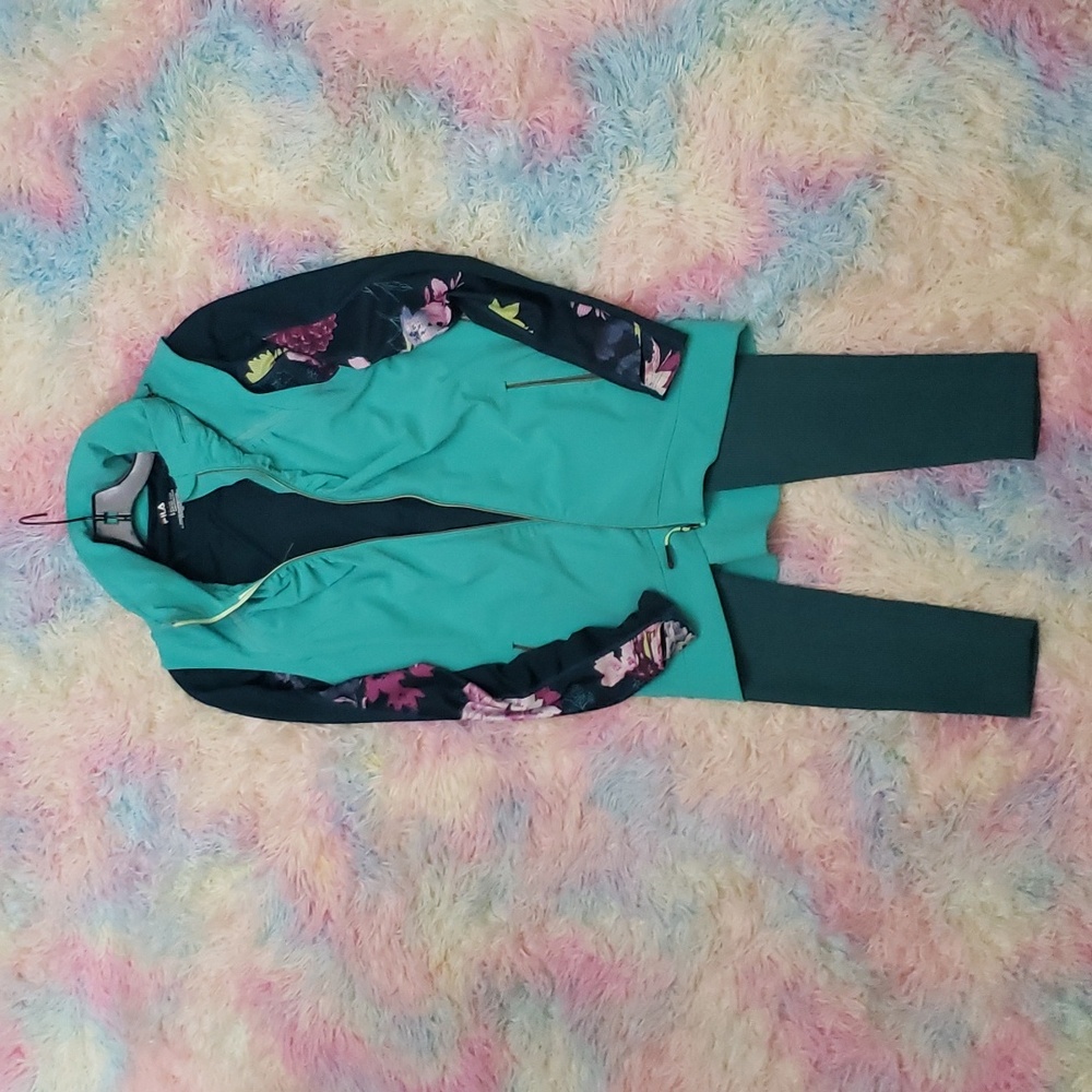 Women's vest jacket, Top and leggings bundle